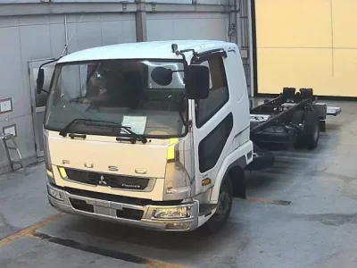 Mitsubishi FUSO FIGHTER