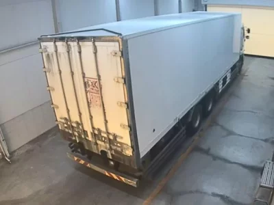Hino TRUCK