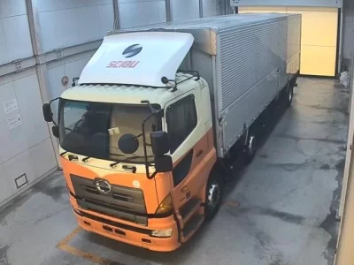 Hino TRUCK