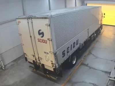 Hino TRUCK
