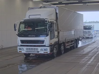 Isuzu GIGA