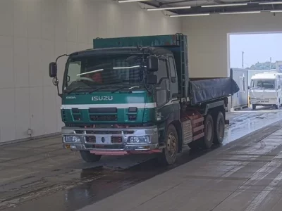 Isuzu GIGA
