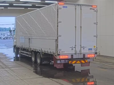 Isuzu GIGA
