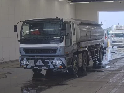 Isuzu GIGA