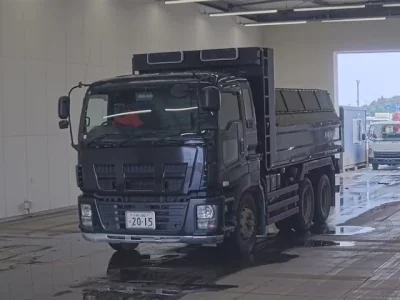 Isuzu GIGA
