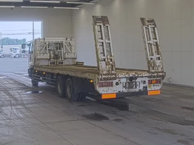 Isuzu GIGA
