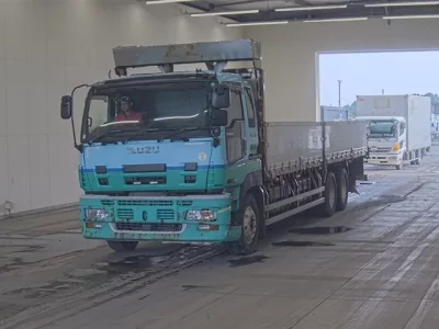 Isuzu GIGA
