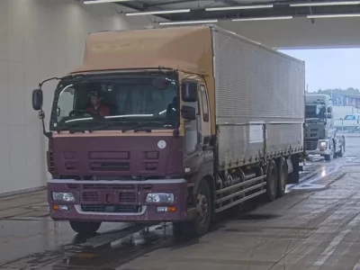 Isuzu GIGA