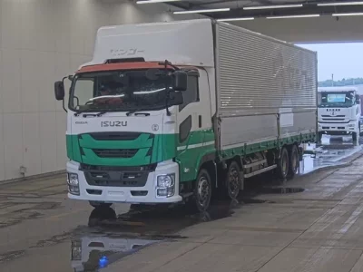 Isuzu GIGA