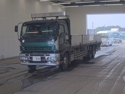 Isuzu GIGA