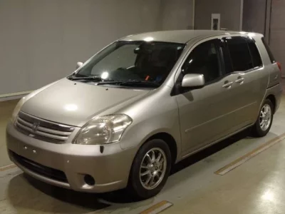 Toyota RAUM