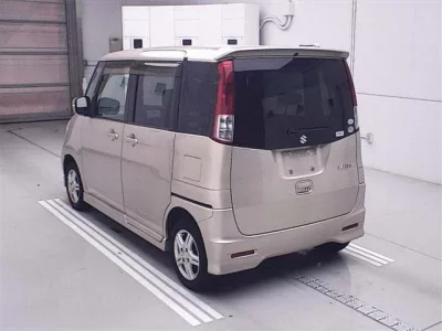 Suzuki PALETTE