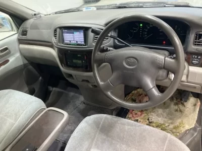 Toyota HIACE REGIUS