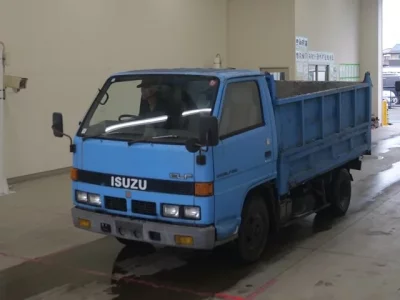 Isuzu ELF