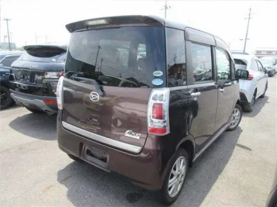 Daihatsu TANTO EXE