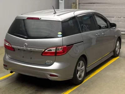 Nissan LAFESTA