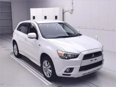Mitsubishi RVR
