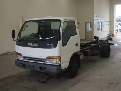 Isuzu ELF