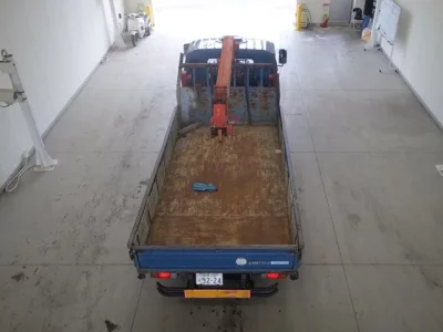 Mazda TITAN