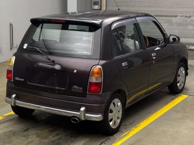 Daihatsu MIRA