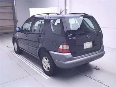 Mercedes-Benz ML CLASS