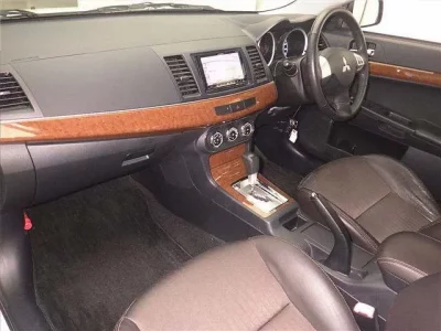 Mitsubishi GALANT FORTIS