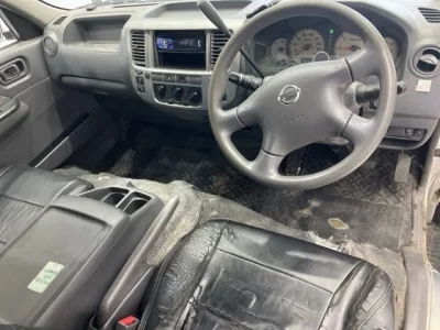 Nissan CARAVAN VAN