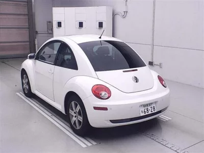 Volkswagen NEW BEETLE