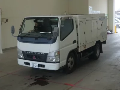 Mitsubishi CANTER