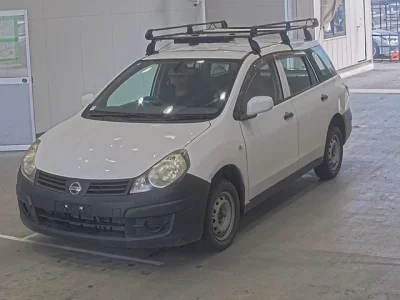 Nissan AD