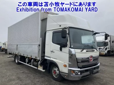 Hino TRUCK