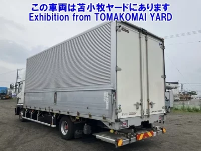 Hino TRUCK