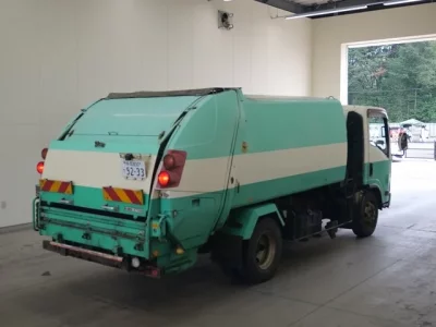 Isuzu ELF