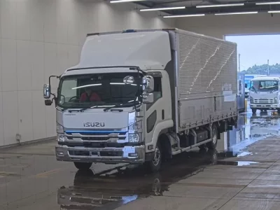 Isuzu FORWARD