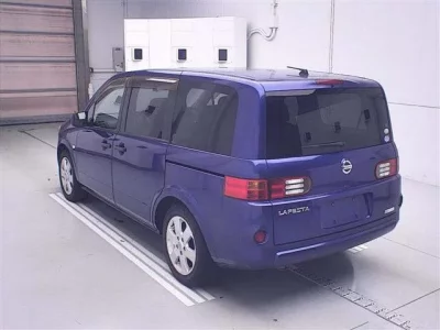 Nissan LAFESTA