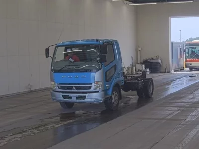 Mitsubishi FUSO FIGHTER