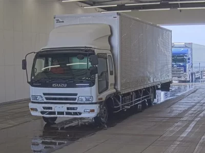 Isuzu FORWARD
