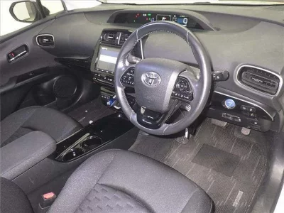 Toyota PRIUS PHV