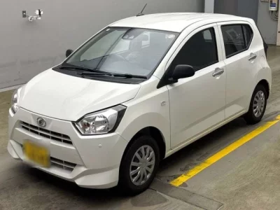 Daihatsu MIRA E S