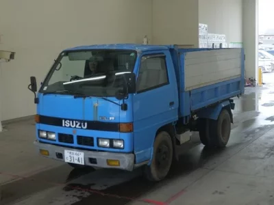 Isuzu ELF