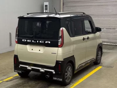 Mitsubishi DELICA MINI