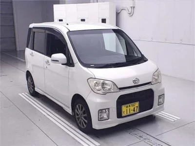 Daihatsu TANTO EXE