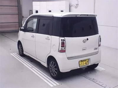Daihatsu TANTO EXE