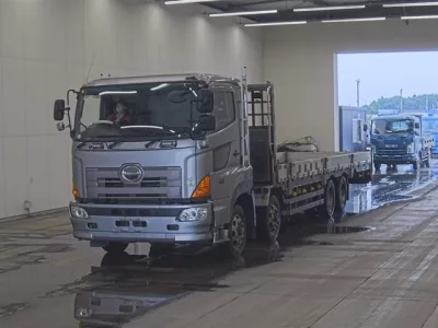 Hino PROFIA