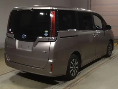Toyota ESQUIRE