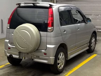 Daihatsu TERIOS KID