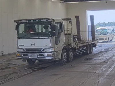 Hino TRUCK