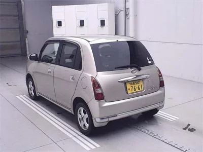 Daihatsu MIRA
