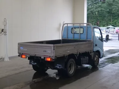Hino DUTRO