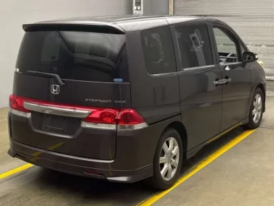 Honda STEP WAGON